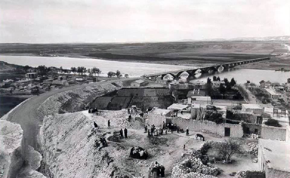 Birecik, Urfa / 1956