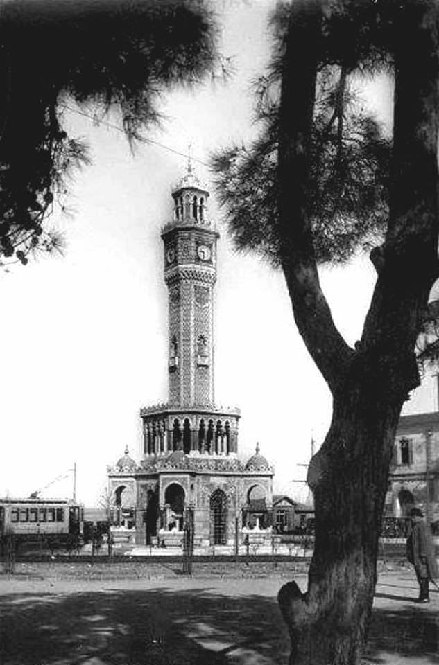 İzmir Konak Meydanı /1950′ler