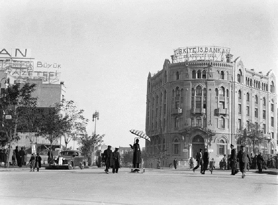 Ulus / 1933