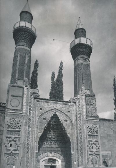 Çifte Minare, Sivas / 1950
