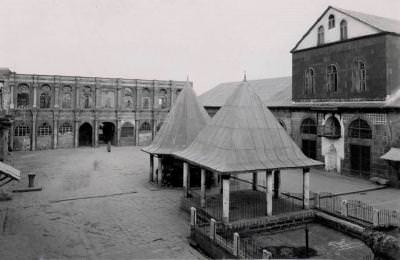 Diyarbakır Ulu Camii avlusu / 1964