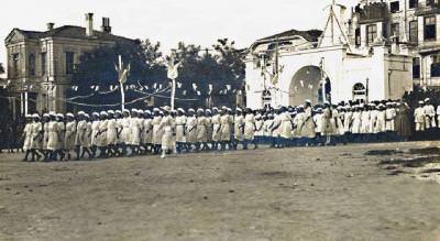 Edirne Rum Okulunun Gösterisi /  25 Mart 1922