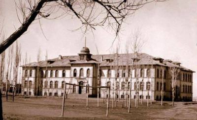 Erzurum Öğretmen Okulu / 1953
