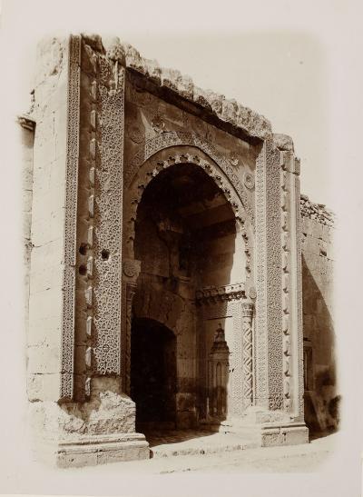 Konya Sırçalı Medrese Girişi / Garabed Solakian Fotoğrafı / 1890'lar