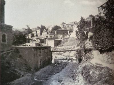 A scene from the town of Bitlis (Source: Victor Pietschmann, Durch kurdische Berge und armenische Städte, Wien, 1940)