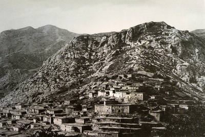 Akra. A town inhabited by Nestorians (Assyrians) (Source: Mark Sykes, Dar-ul-Islam, London, 1904)