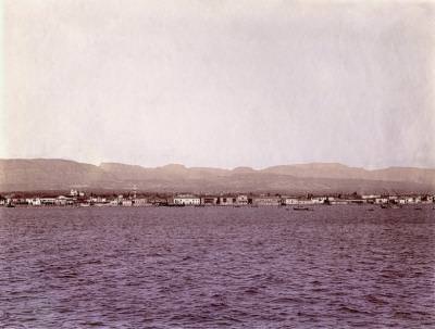The town of Mersin seen from the sea (Source: Service historique de la Défense, Vincennes)